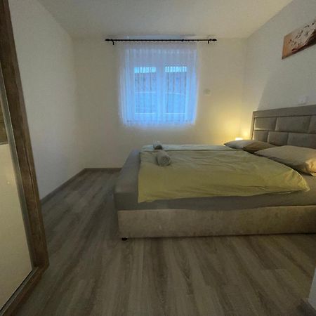 Apartma Dzana Zaga Zewnętrze zdjęcie